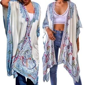 Colorful Tapestry Stitch Kimono‎